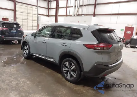 2021 Nissan Rogue Sl Intelligent Awd z USA, uszkodzony, nr VIN 5N1AT3CB6MC843016